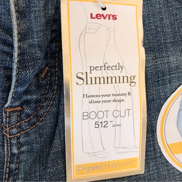 Levi's NWOT Bootcut Denim Jeans - Picture 8 of 10